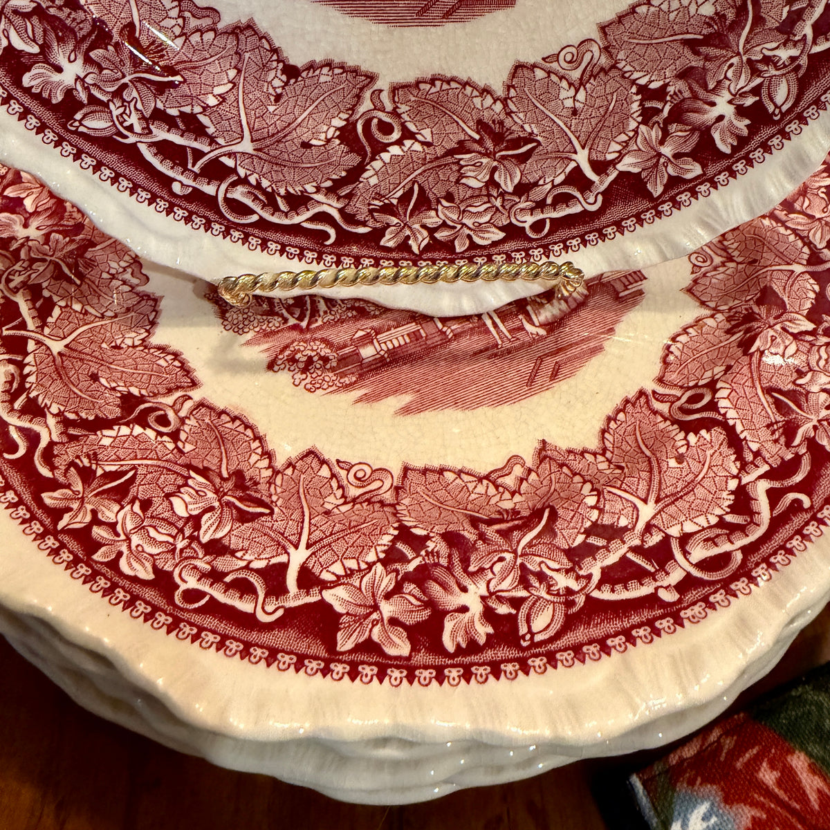 Rare Set of 8 Mason's Vista Pink Red willow dinner plates 10d