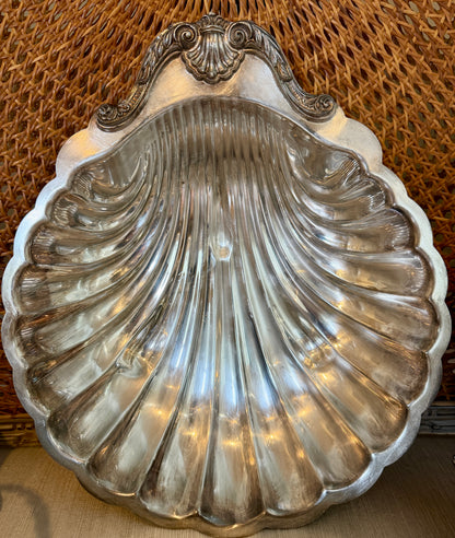 20th Century Vintage silver Plated clam Platter Tray 16 x 14