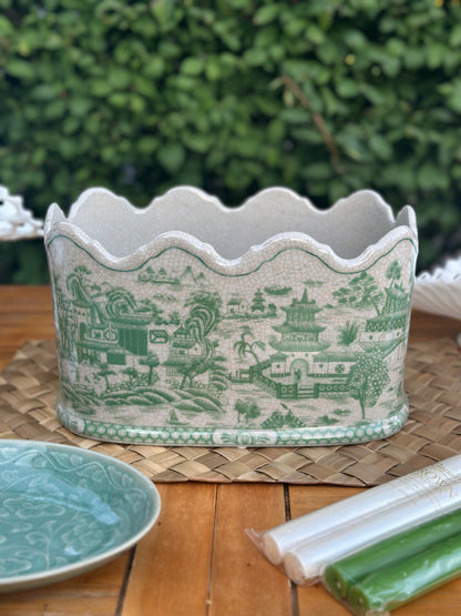 Danny's Fine Porcelain - Green & White Porcelain Pagoda Scalloped Basin, 12x8x7 - Pristine!