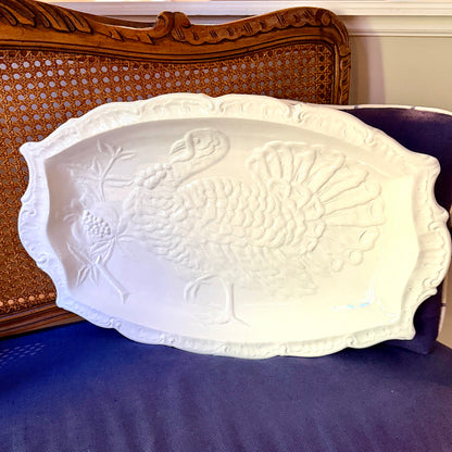 Massive scalloped white oval turkey holiday platter, 21x 15 made in Italy