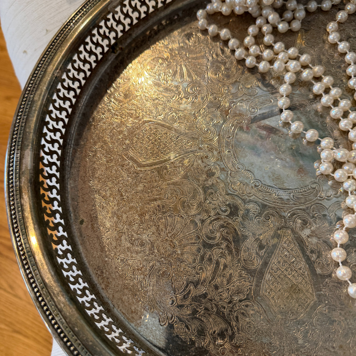 Sparkling vintage silver plate round tray stamped by designer Oneida  13 d