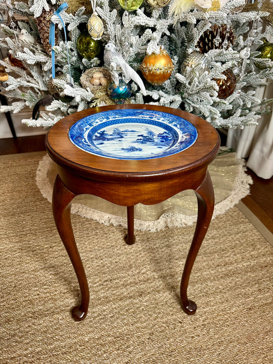 Fabulous Small Wood Side Table w Blue Chinoiserie Mottahedeh Plate