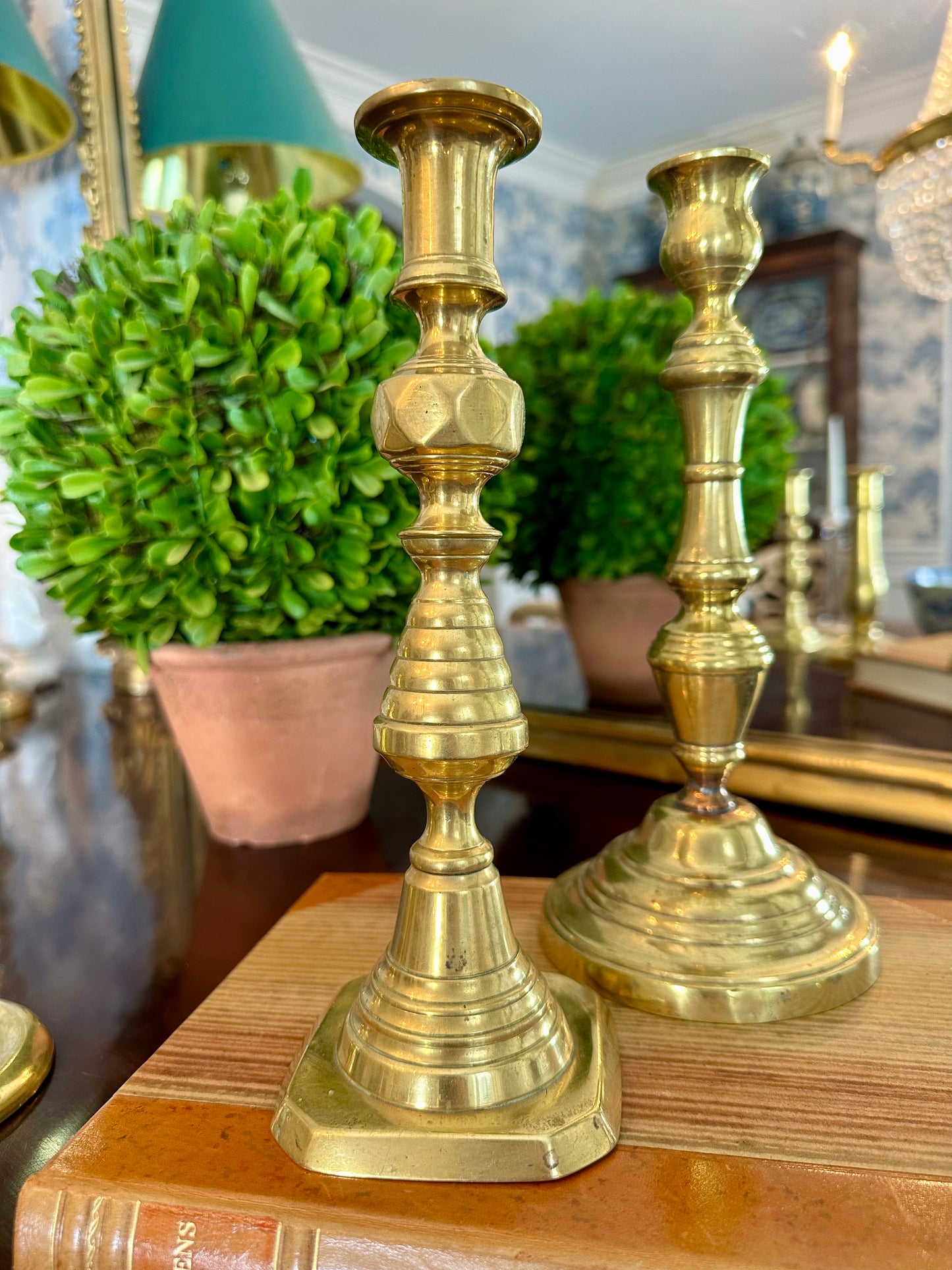 Set of 4 19thc Antique Brass Candle Sticks Holders Variety Sizes