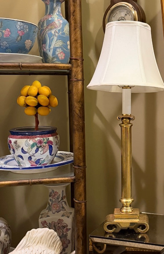 Stunning Vintage brass fretwork lamp. 25 in