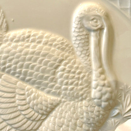 Fabulous scalloped white oval turkey holiday platter, 18 x 15 made in Japan