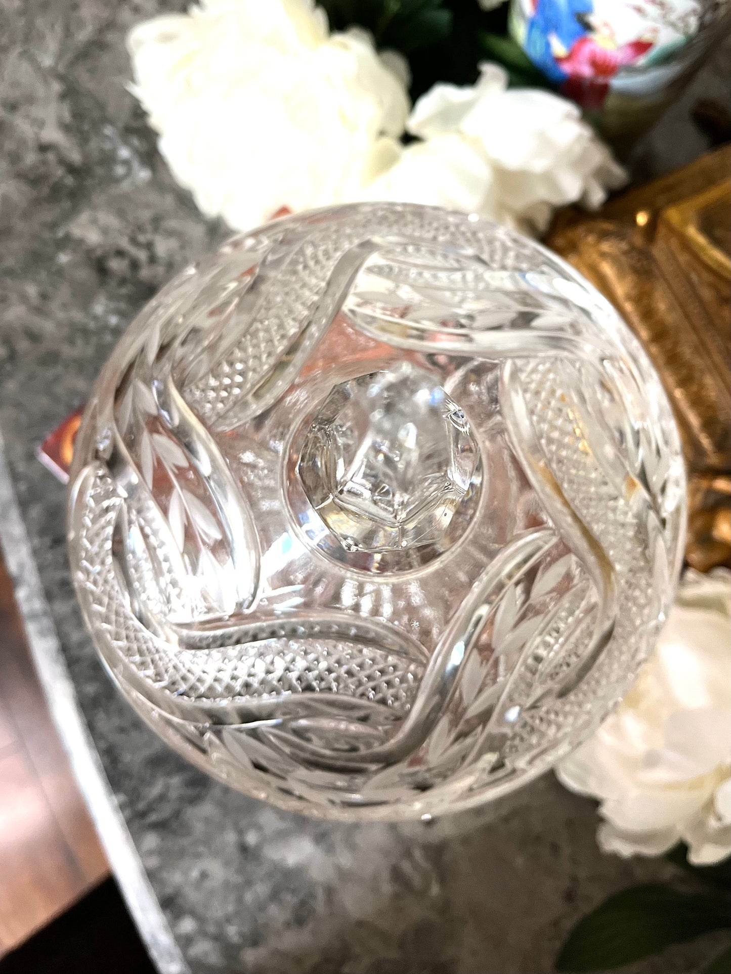 Live 06/02 Spired Multi-cut Crystal Pedestal Lidded Candy Dish