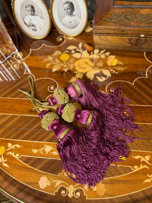 Reserved live sale, 11/25