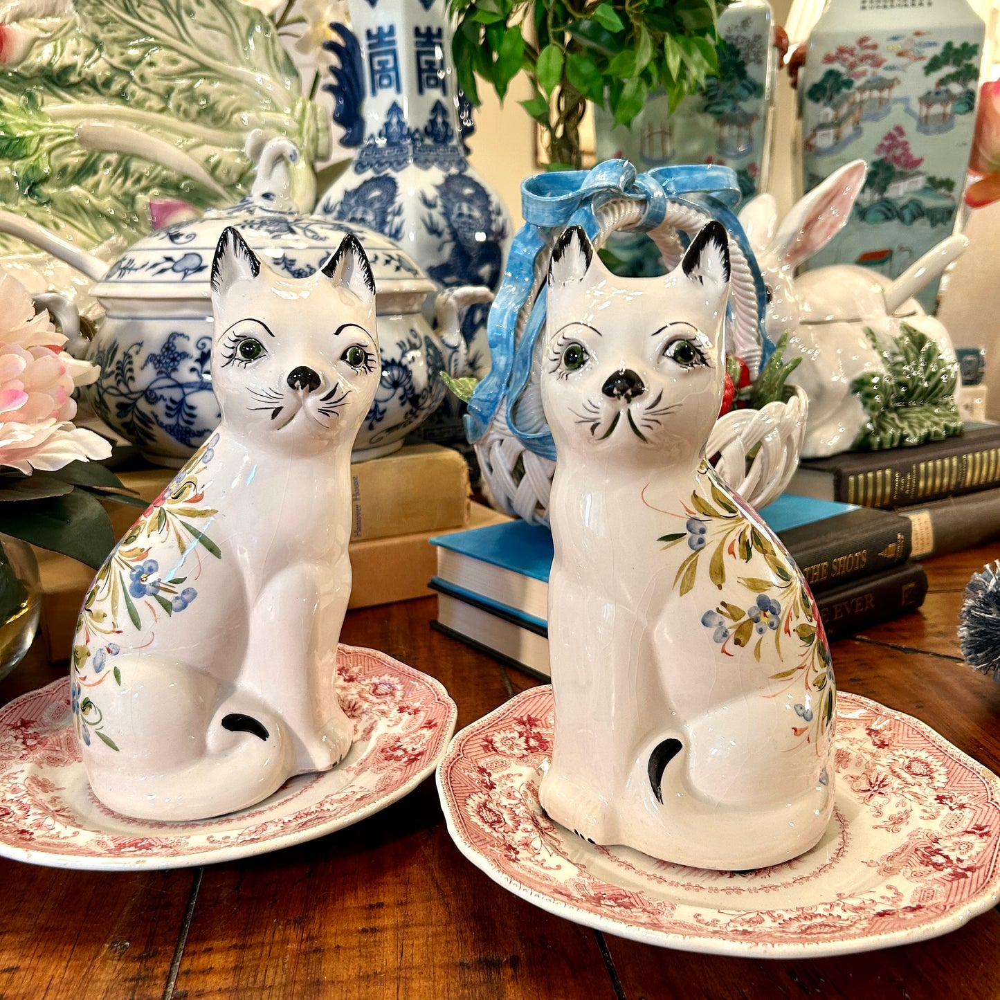 Set of two Italian kitty staffordshire style cats 7 in