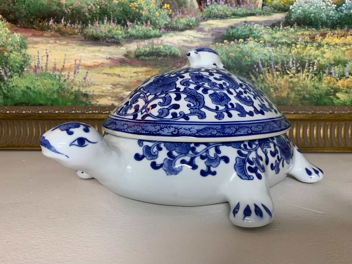Chinoiserie blue and white extra large covered turtle - Excellent condition!