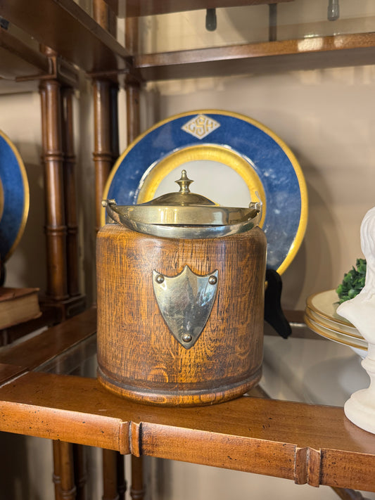 Fisher Reserved live sale 12/16: Mahogany ice bucket