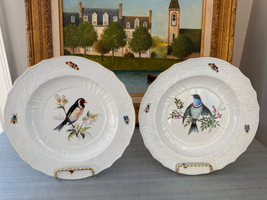Vintage Pair of Chelsea House Italian 10.25” Bird Plates with Butterflies