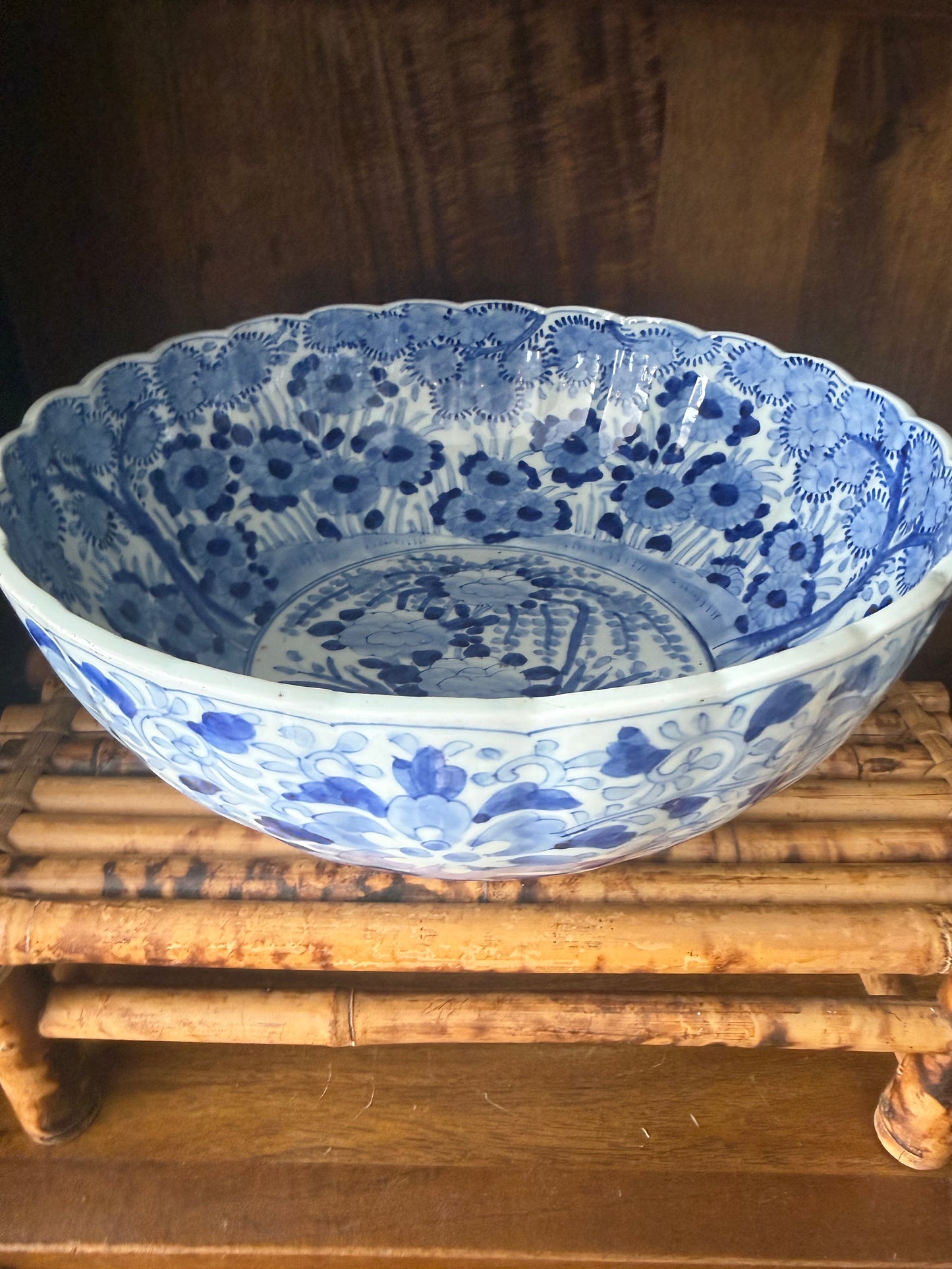 Antique Japanese Blue & White Floral Scalloped Edge Bowl