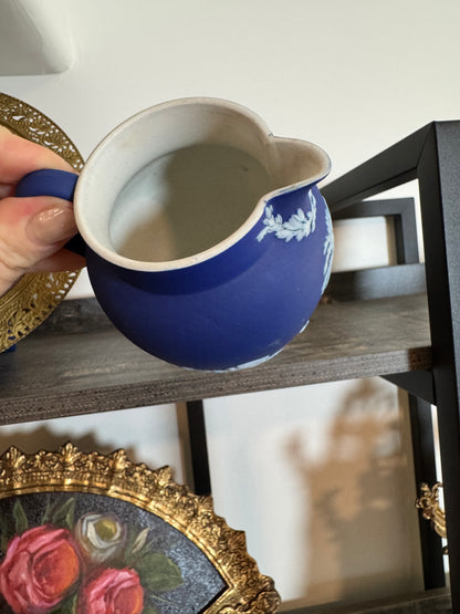Wedgwood vintage royal blue dip creamer jasperware