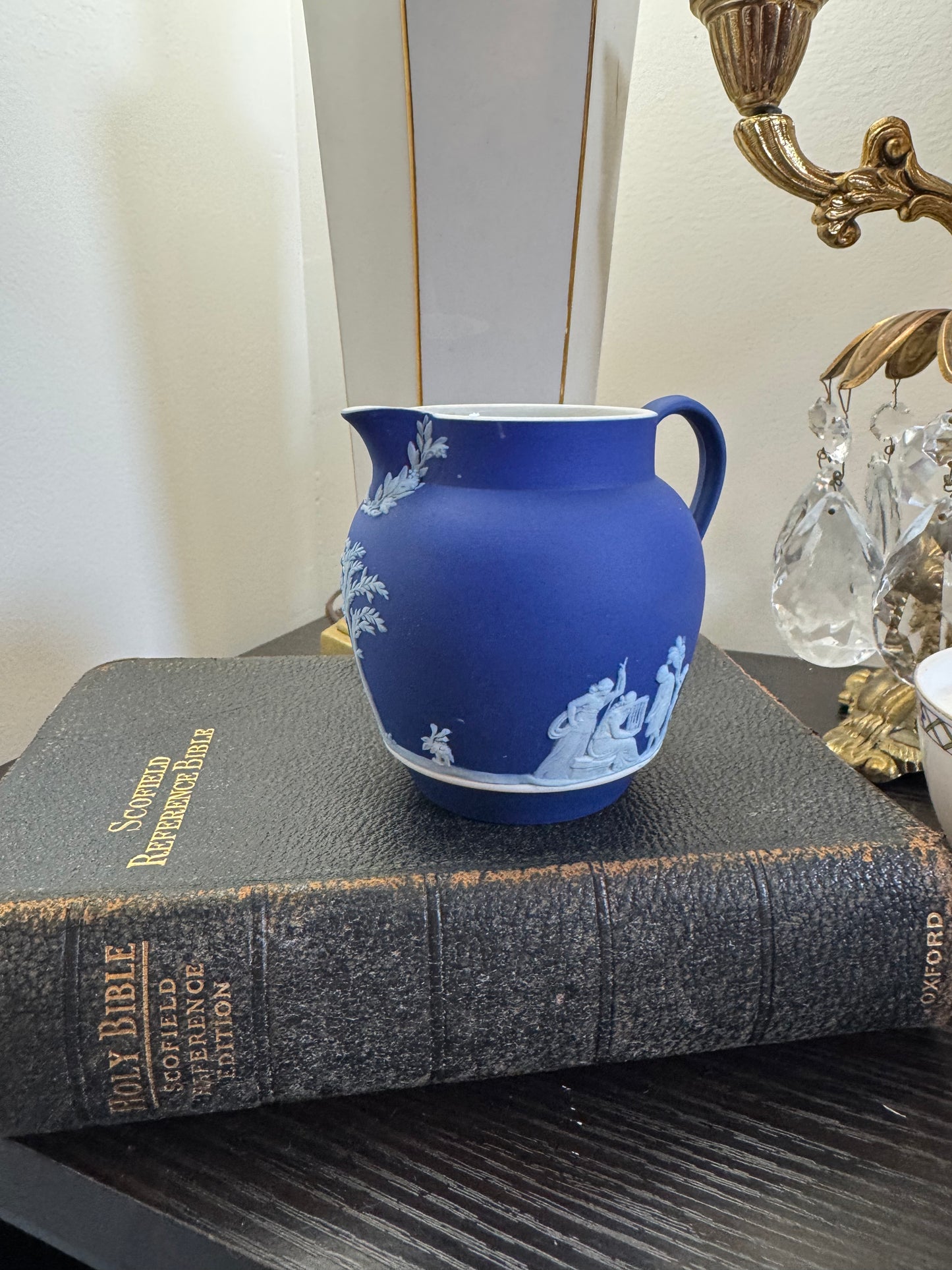 Wedgwood vintage royal blue dip creamer jasperware