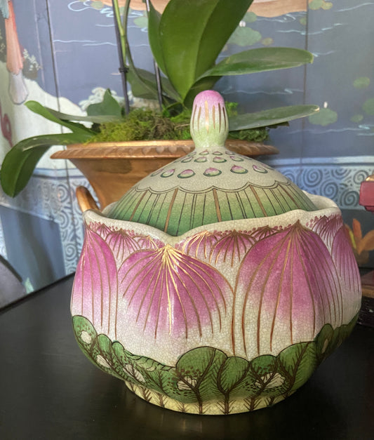 Pretty Chinoiserie Pink Lotus Covered Dish