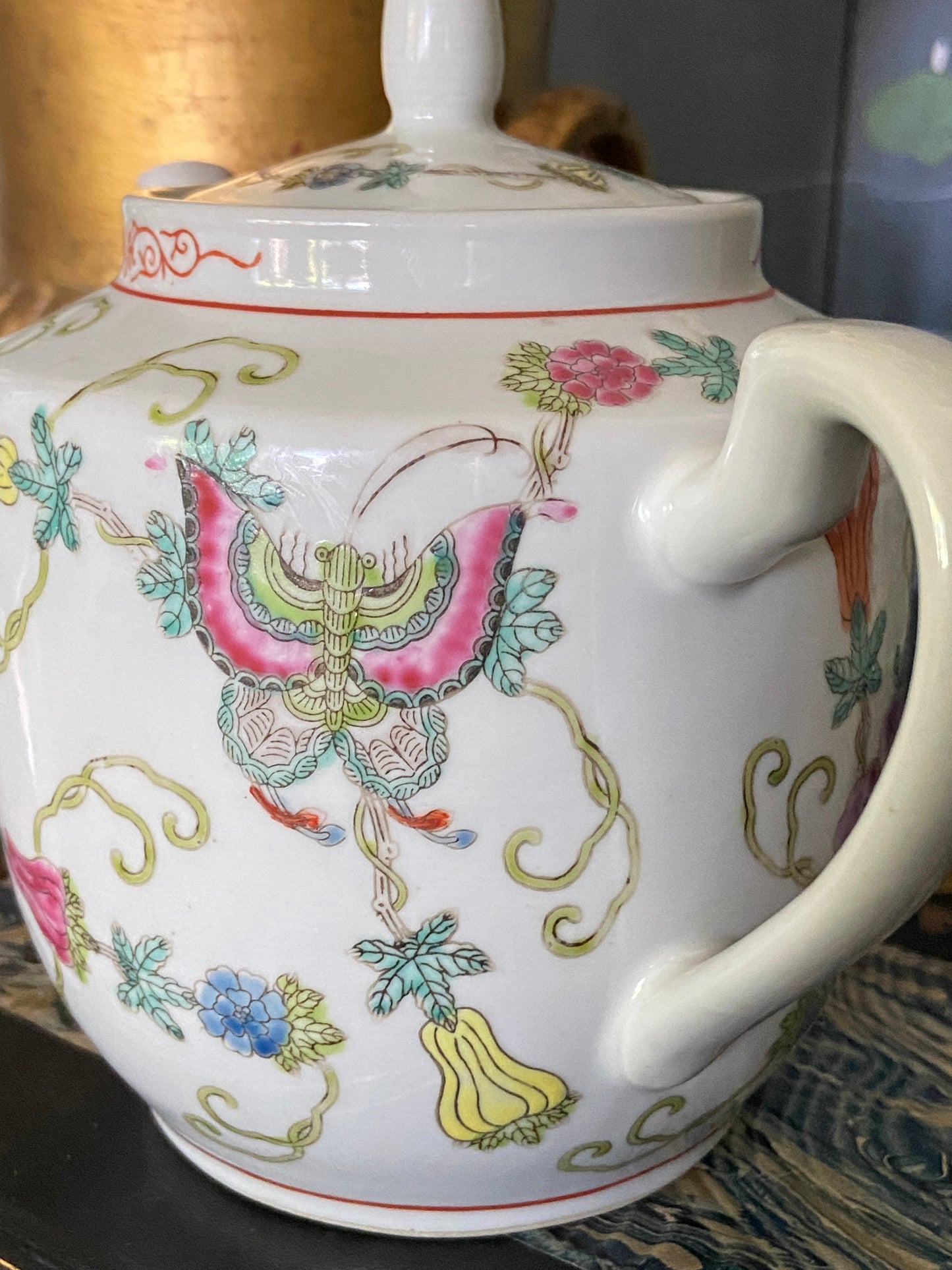 Vintage Chinoiserie Porcelain Butterfly Teapot