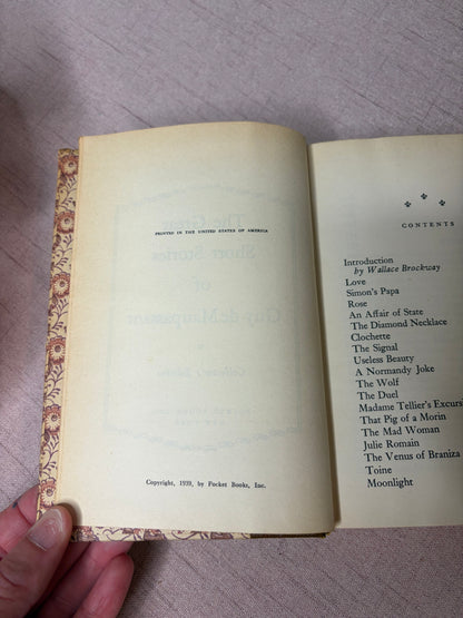 Vintage 1939 Collector’s Edition book with gold foil lettering on spine!