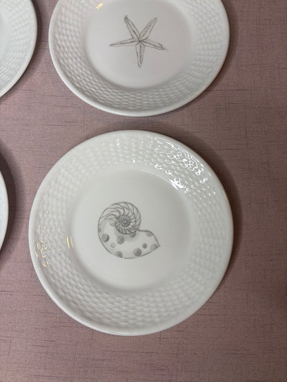 Stunning Wedgwood Nantucket plates set of 4!
