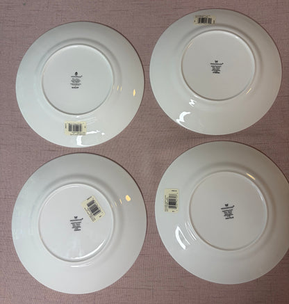 Stunning Wedgwood Nantucket plates set of 4!