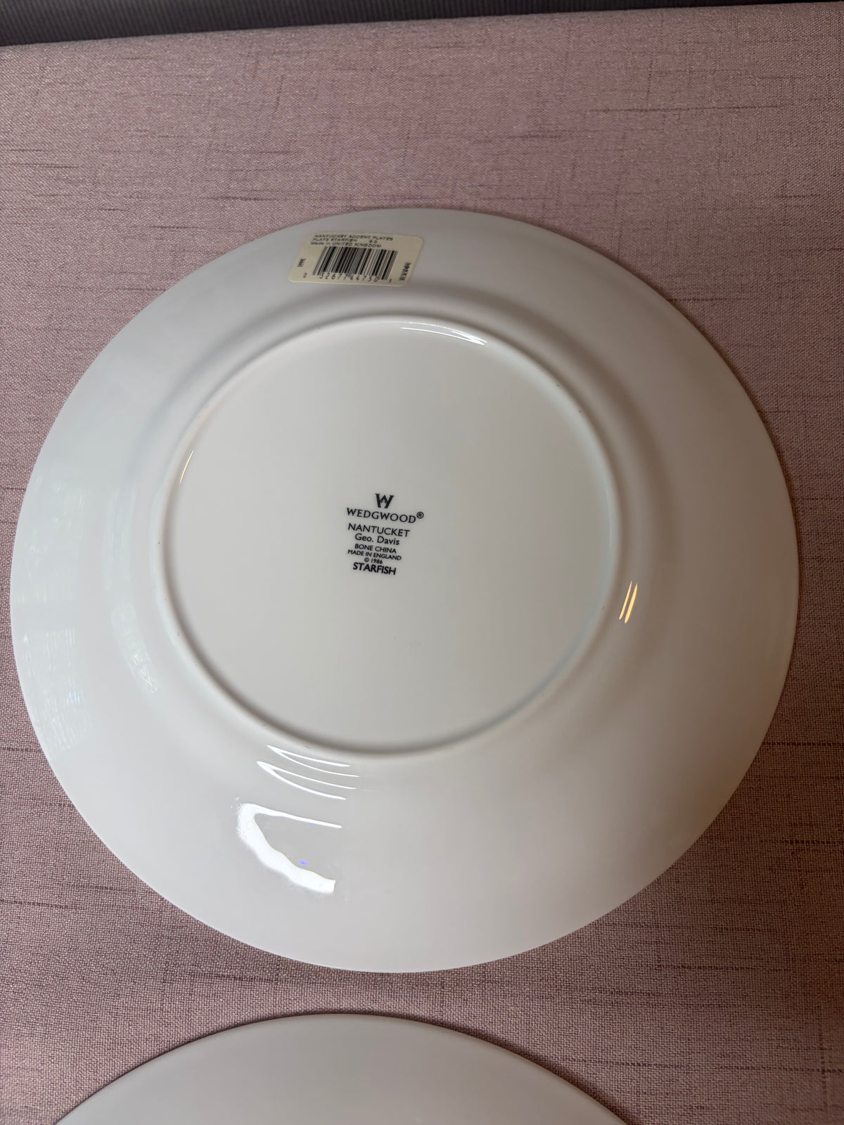 Stunning Wedgwood Nantucket plates set of 4!
