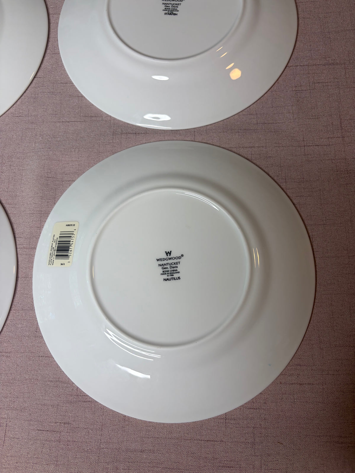 Stunning Wedgwood Nantucket plates set of 4!