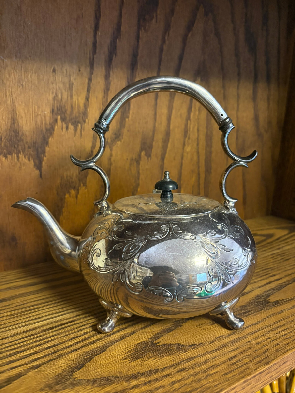 WCCR Charitable Item #179 | Buckinghamshire Silver-Plated Teapot | Made in England | 9" x 9" x 7"