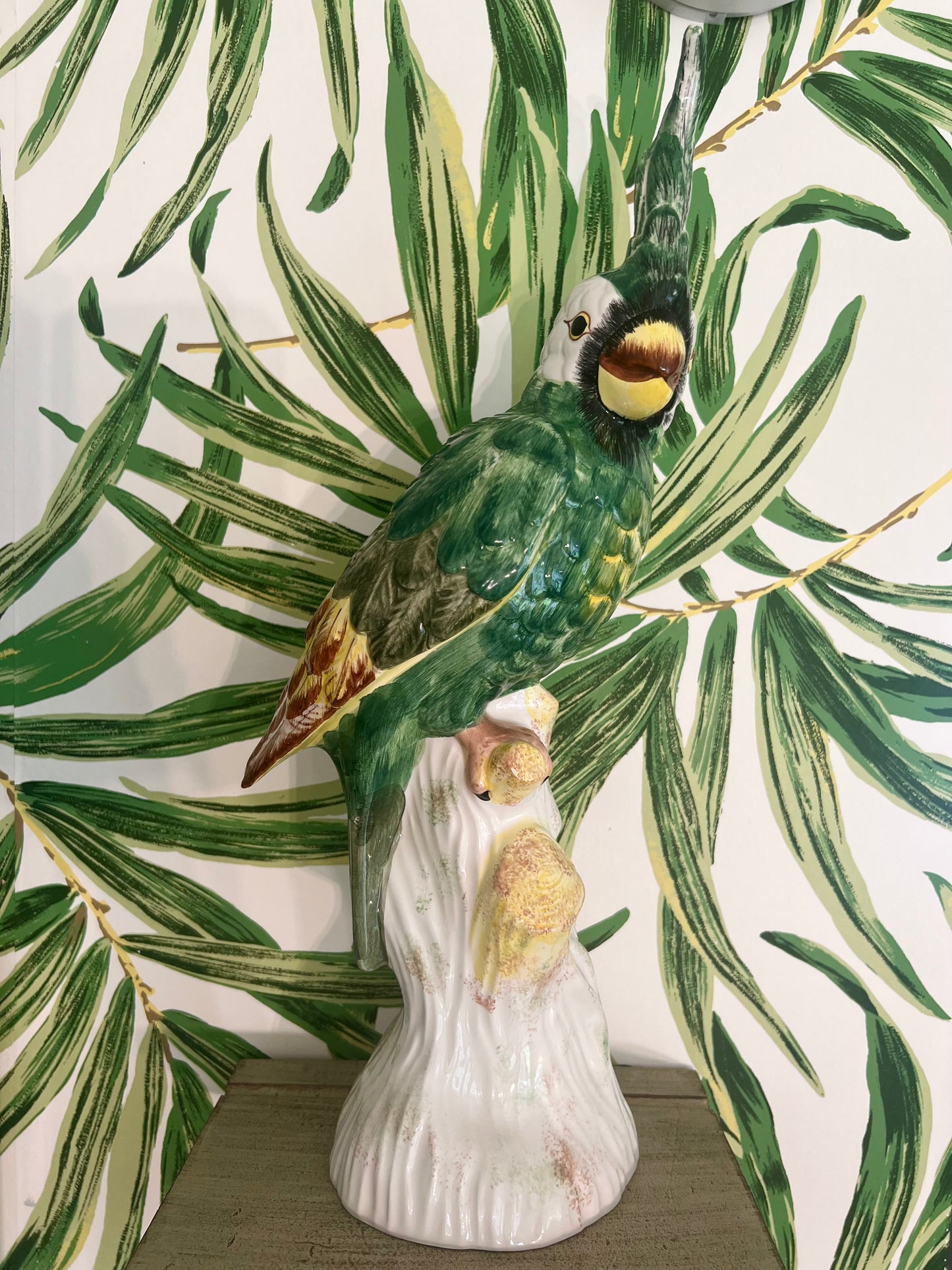 Pair of Vintage Mottahedeh 15.5” Chinoiserie Cockatoos Made In Italy