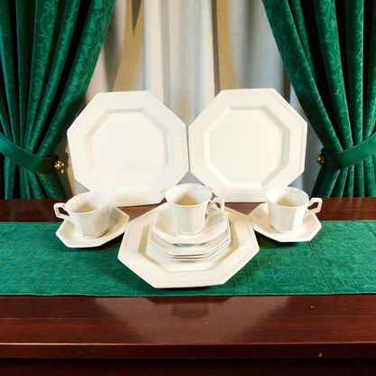 Vintage Johnson Bros. Heritage White Ironstone China! 12pc. set