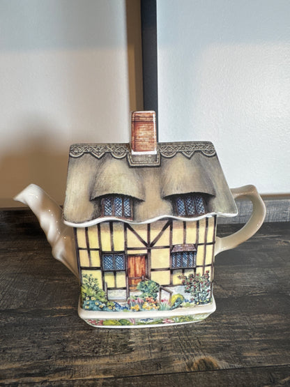 James Sadler “Anne Hathaway’s Cottage” Teapot