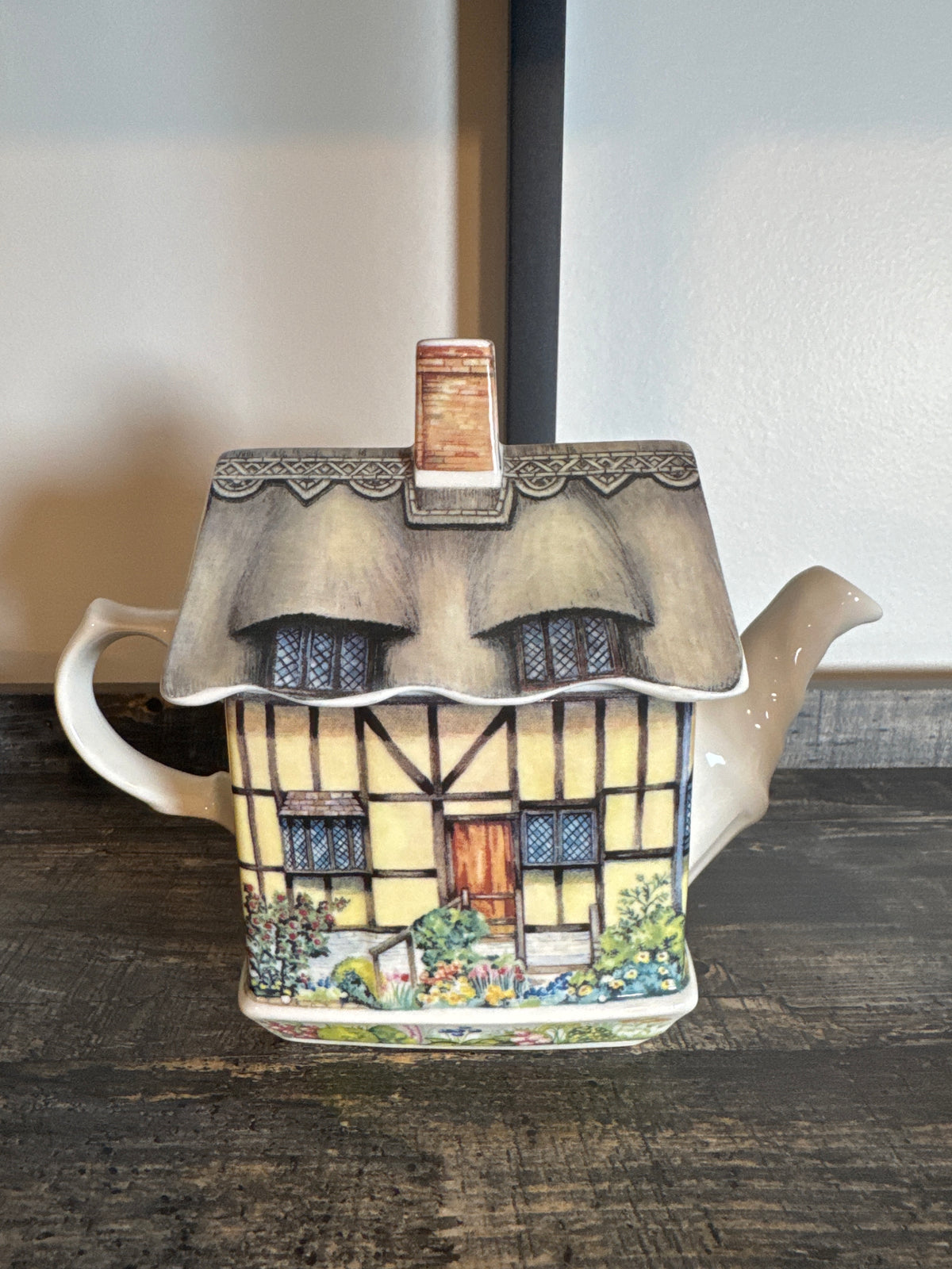 James Sadler “Anne Hathaway’s Cottage” Teapot