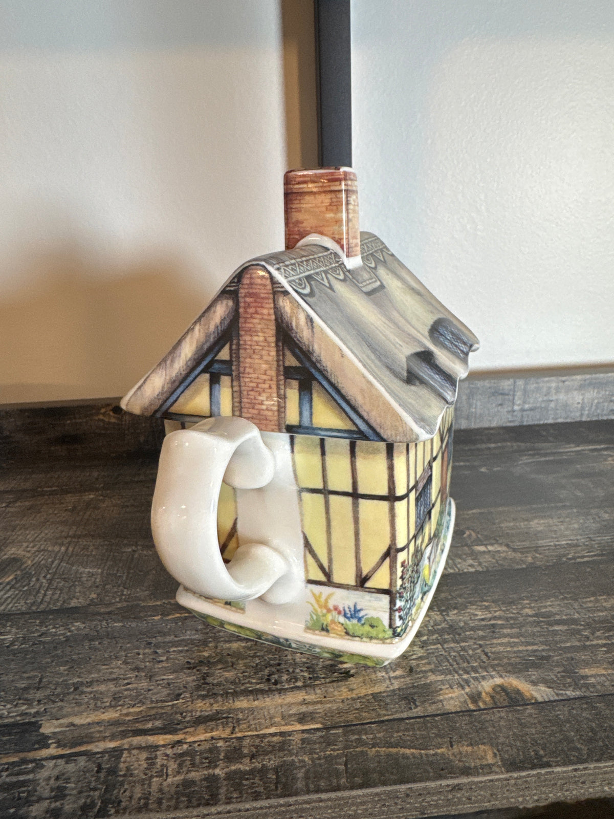 James Sadler “Anne Hathaway’s Cottage” Teapot