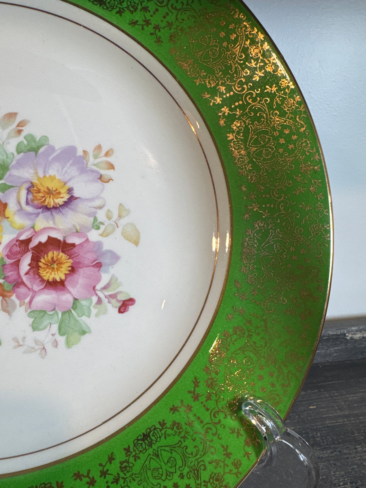 Homer Laughlin 11” Green & Gold Floral Plate – Warranted 22 Carat Gold