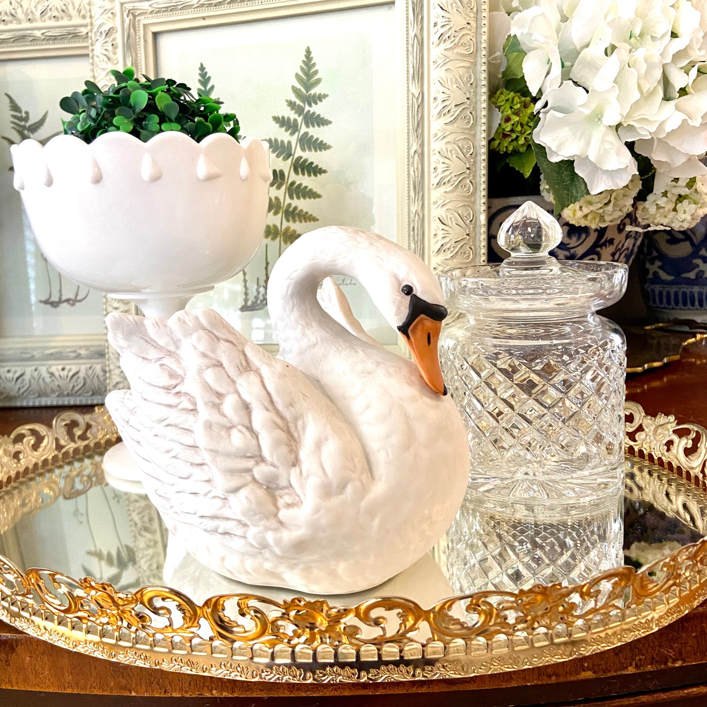 Vintage white swan centerpiece planter By designer Napco