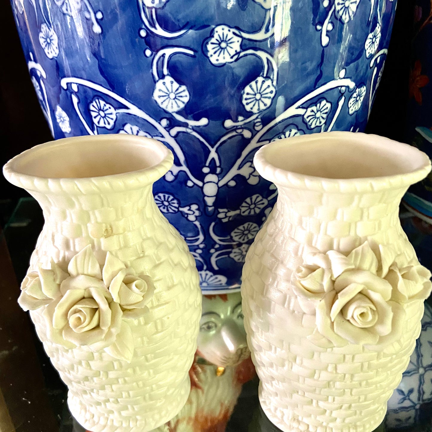 Pair of precious vintage lattice botanical  vases