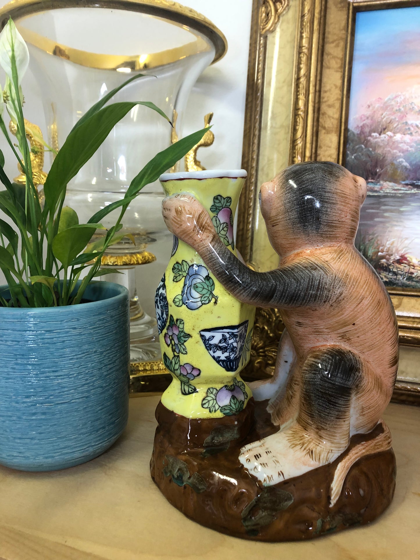 Vintage Chinoiserie Monkey Vase - Vintage condition!