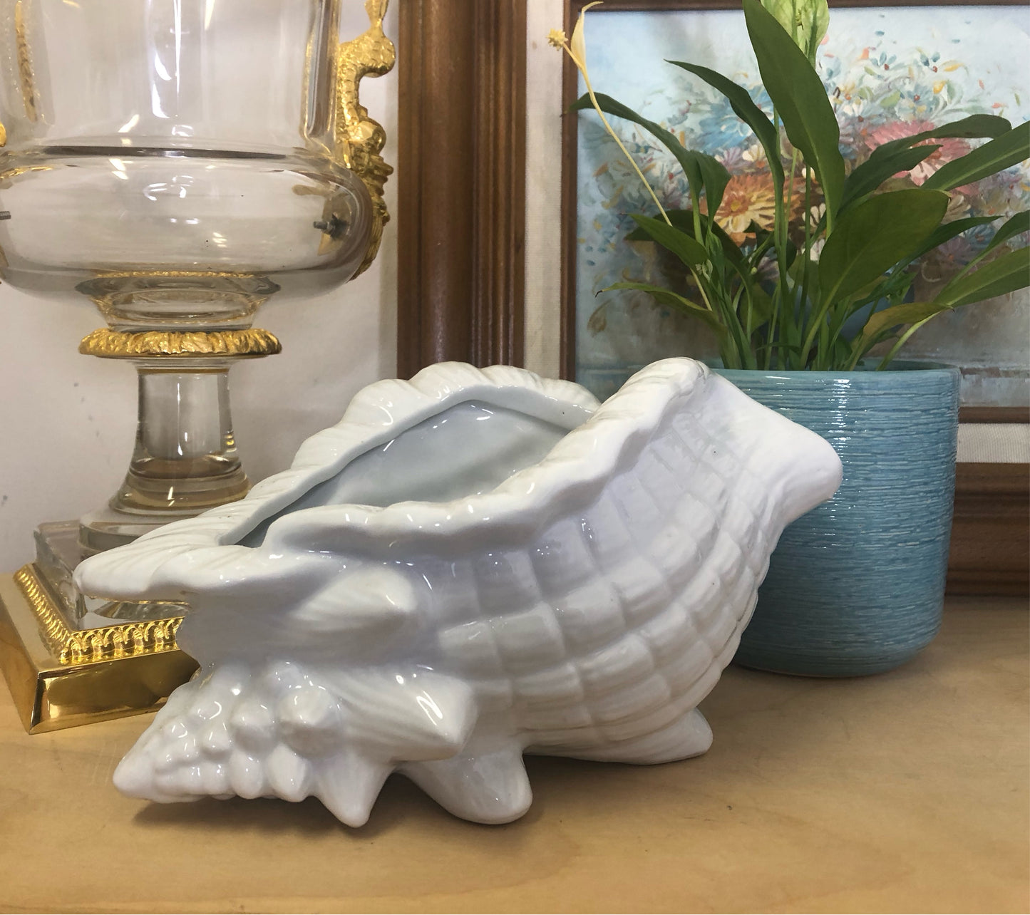 Vintage conch shell planter - Excellent condition!