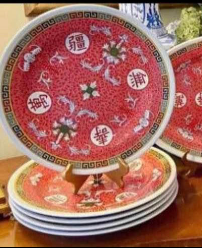 7 Chinoiserie melamine chinoiserie chic serving pieces for summer entertaining