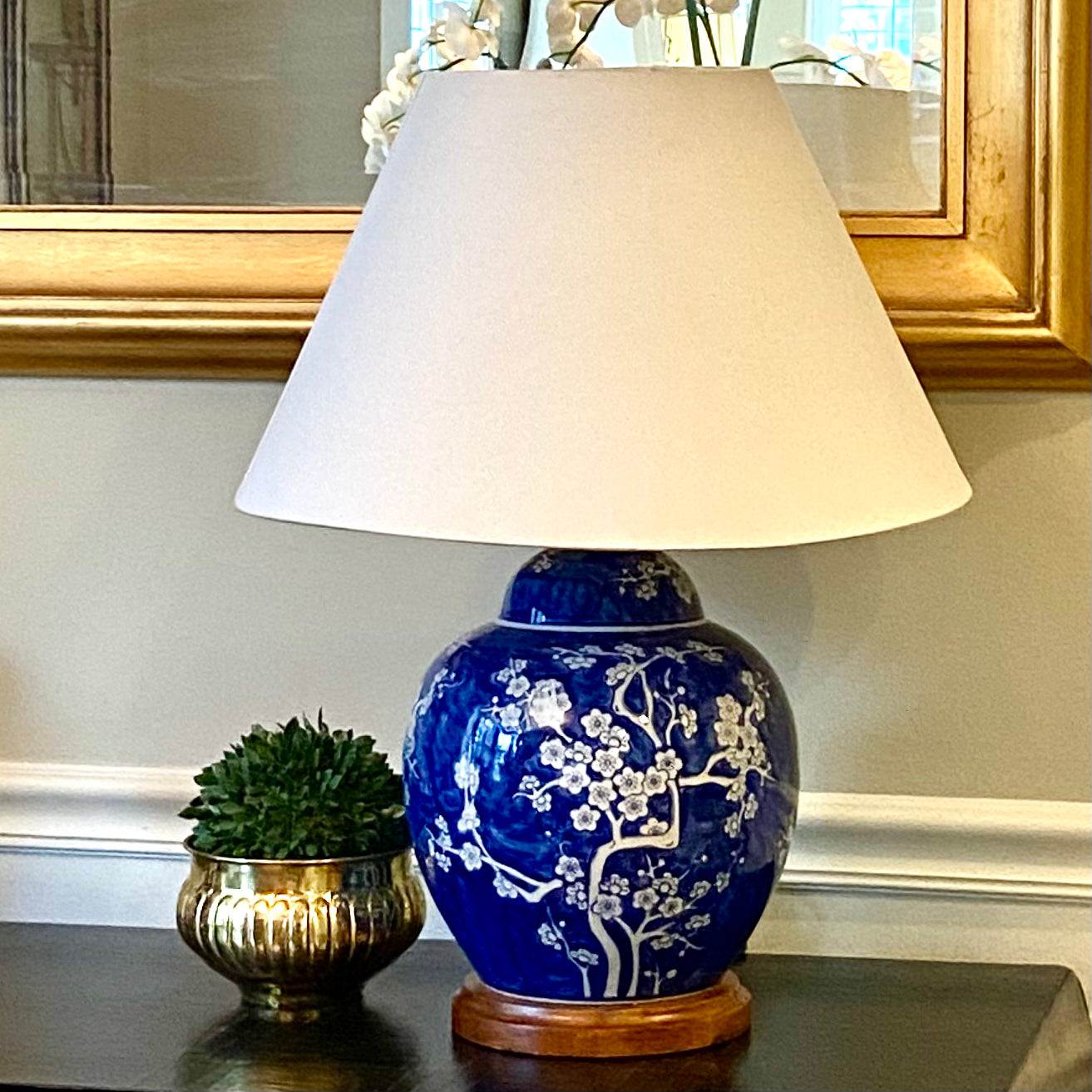 Ralph lauren blue and white vase Clearance