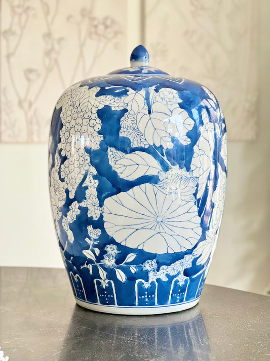 Blue & White Melon Ginger Jar - 13.5” tall, Excellent!