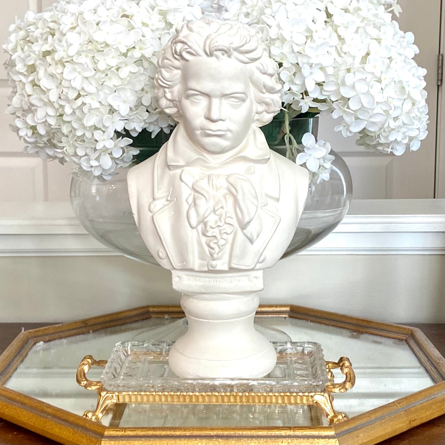 Vintage ivory cream statue bust of Gentleman 12x7” - stunning!