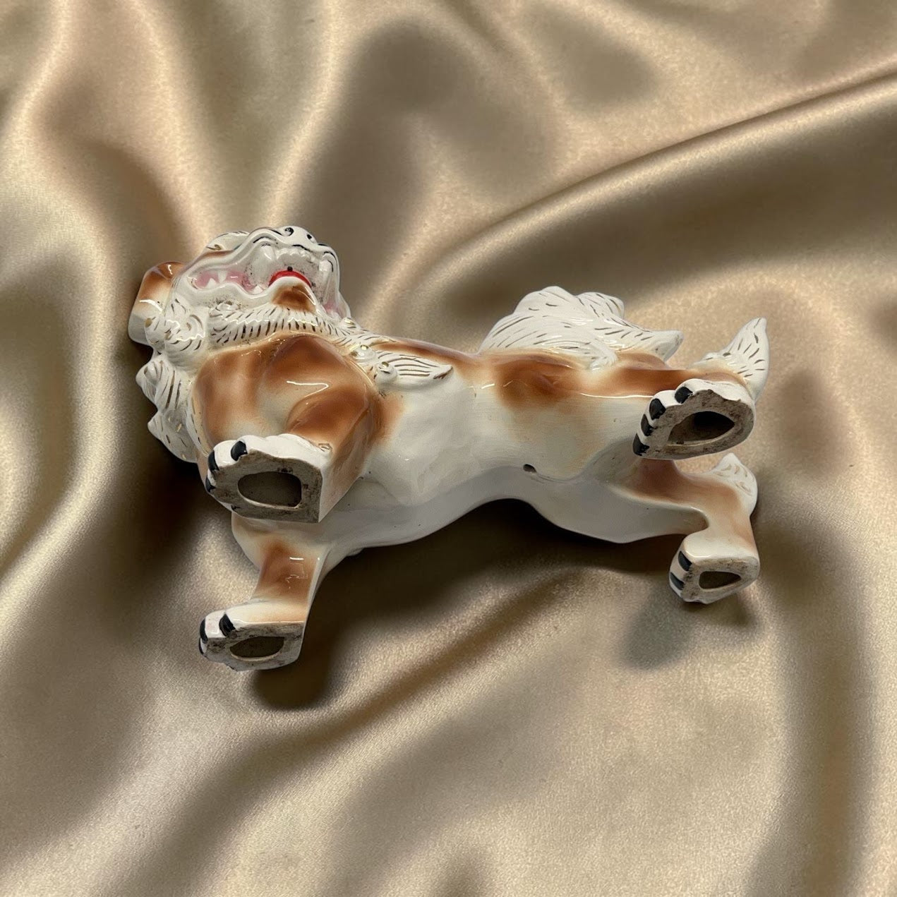 Vintage Foo Dog Temple Lion, a Beautiful piece