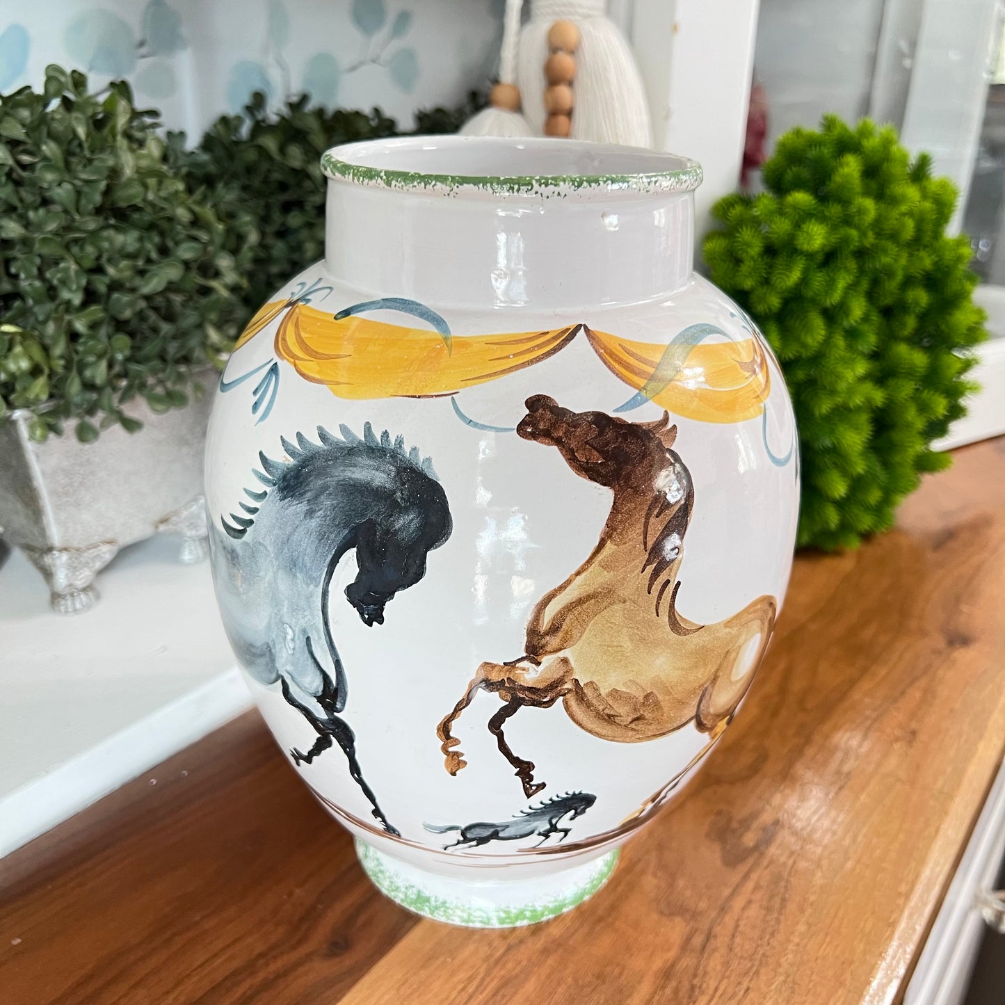 Ugo Zaccagnini Signed and Numbered Italian Hand Painted Tang Horses Vase 8.75