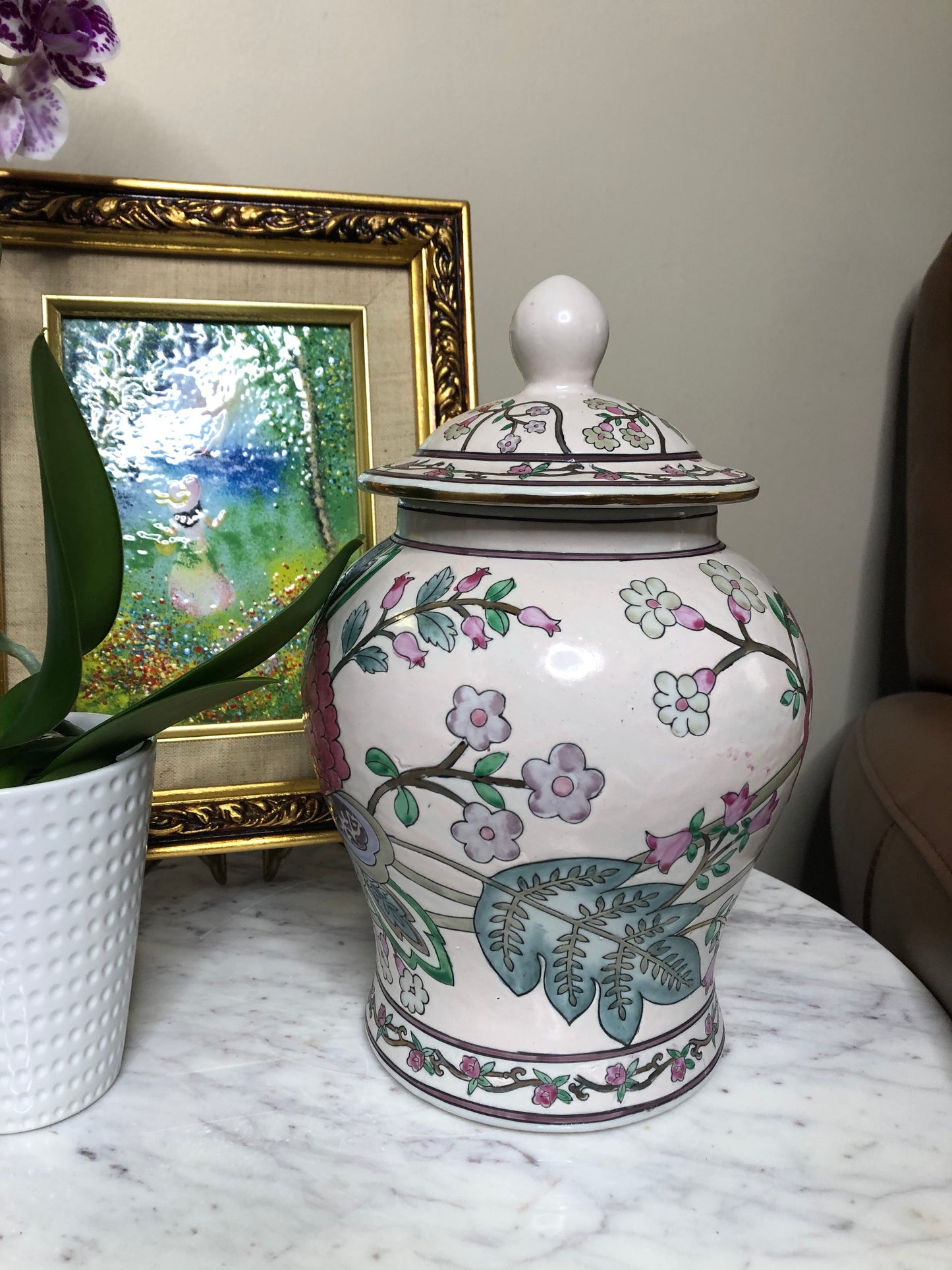 Vintage Tobacco Leaf Chinoiserie GingerJar - Excellent Condition!