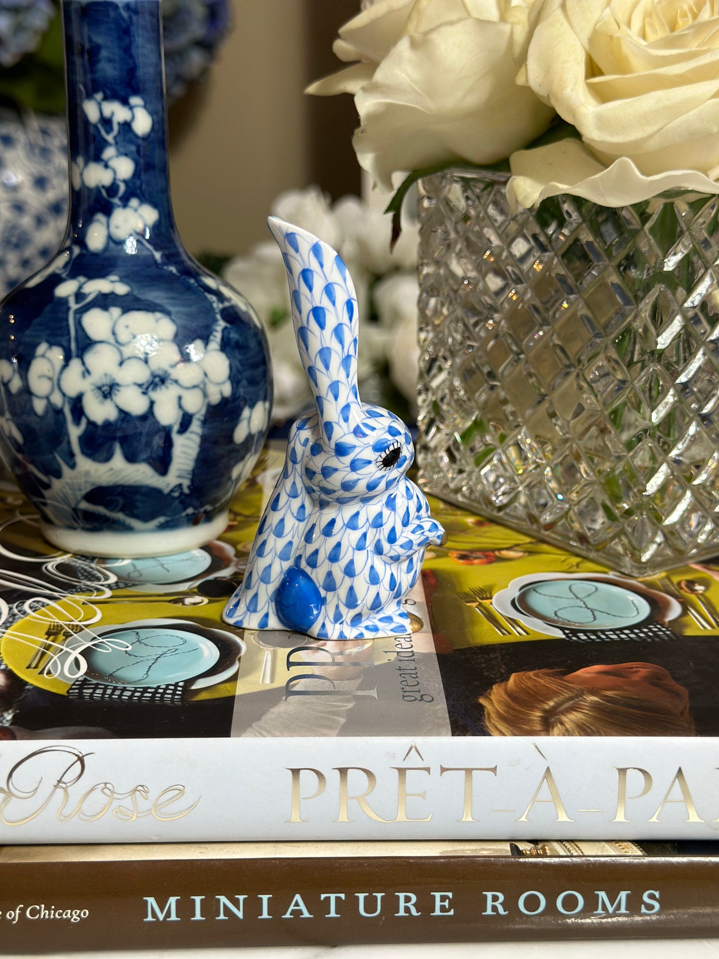 Herend Blue Fishnet Bunny Rabbit, One Ear Up, 4” tall, Retail $340 - Pristine!