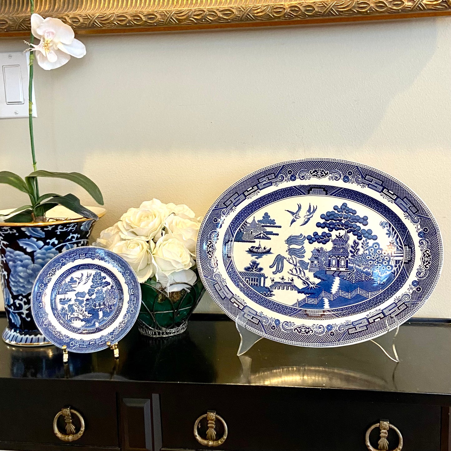 Older mvintage antique blue willow by designer Johnson Brothers of