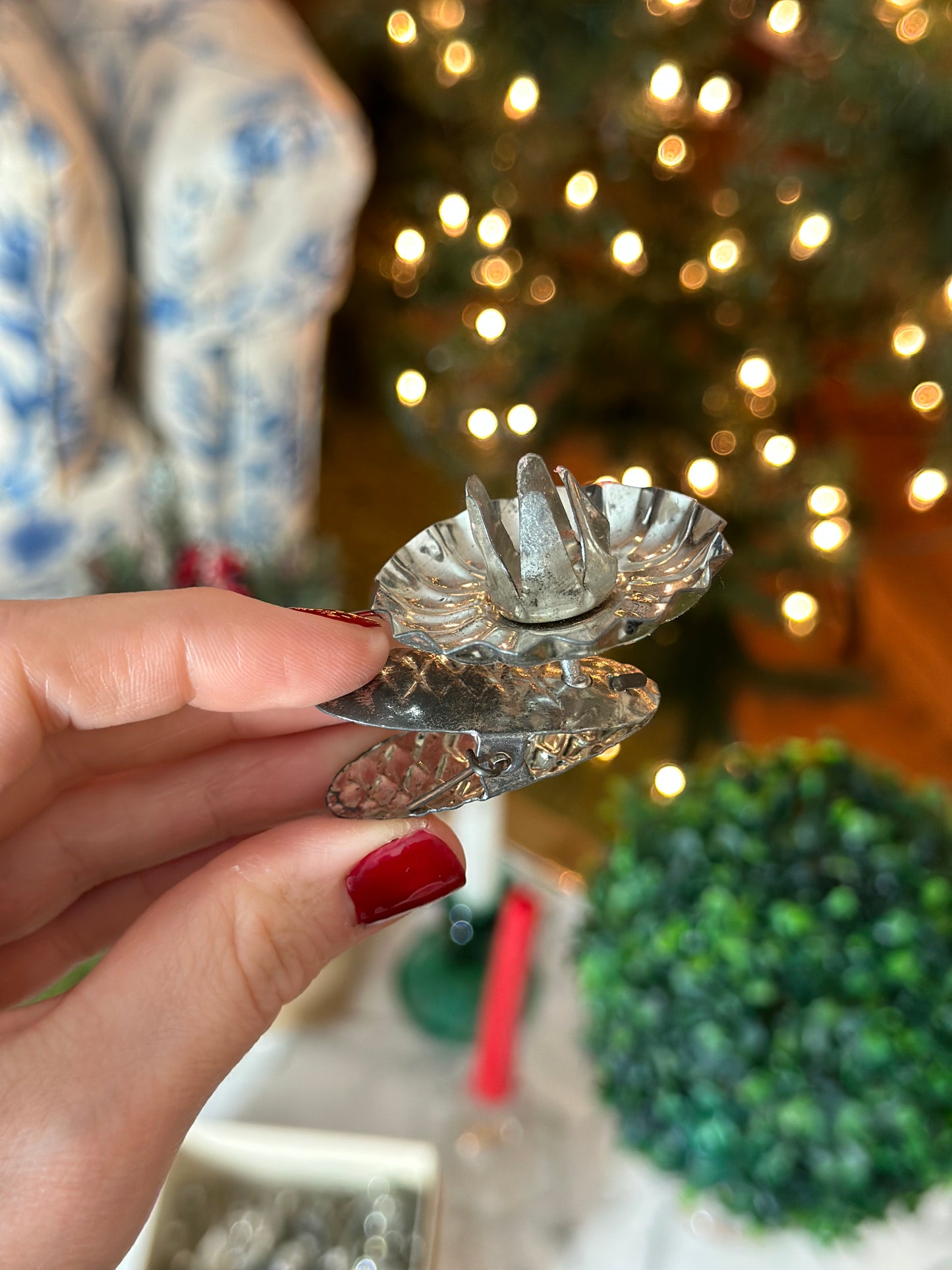 antique, 19th-century Victorian traditional tin clip-on Christmas tree candle holder clips, 18 total