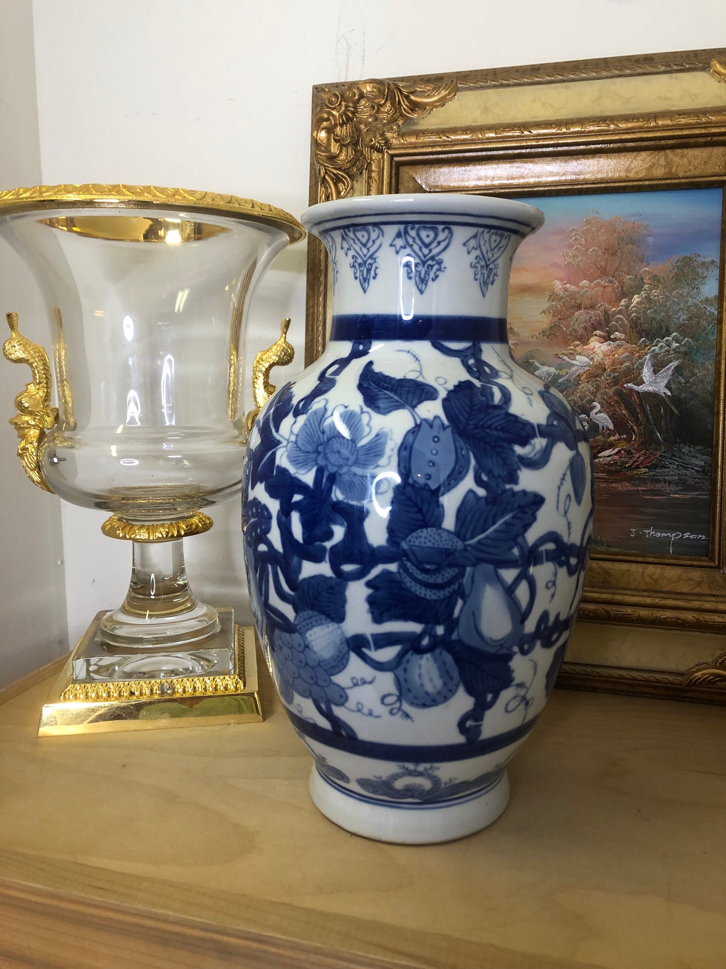 Beautiful blue and white 12” vase with tobacco leaf style accents - Excellent Condition!