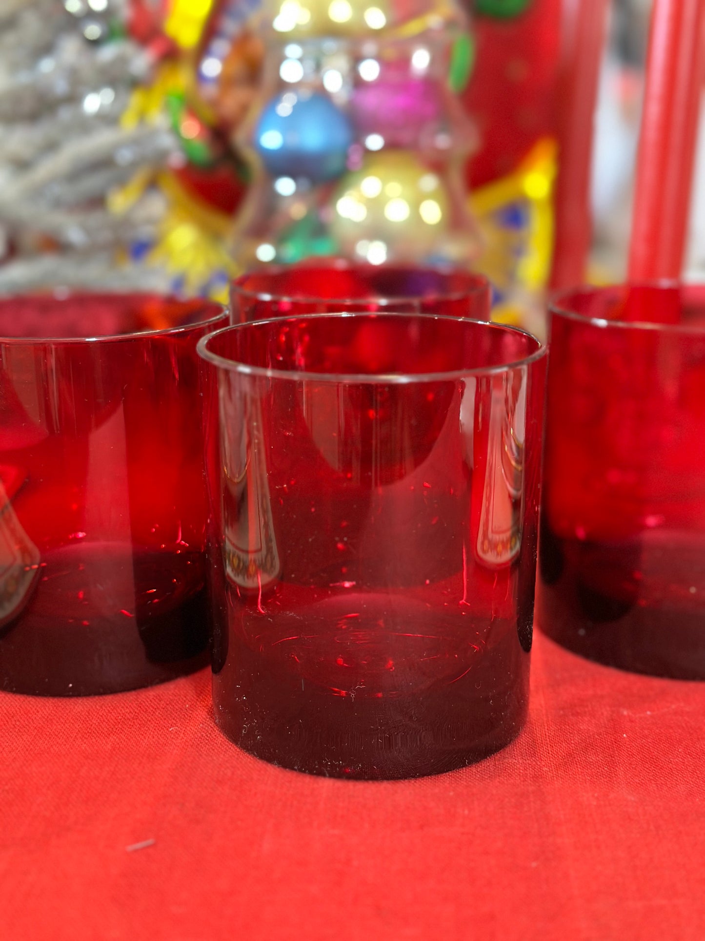 Caspari Acrylic 14oz On the Rocks Highball Glass in Cranberry - 1 Each