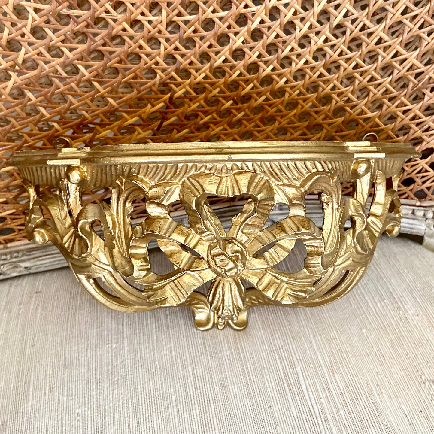 Vintage gold ornate bow wall sconce, 12x6” -Pristine!