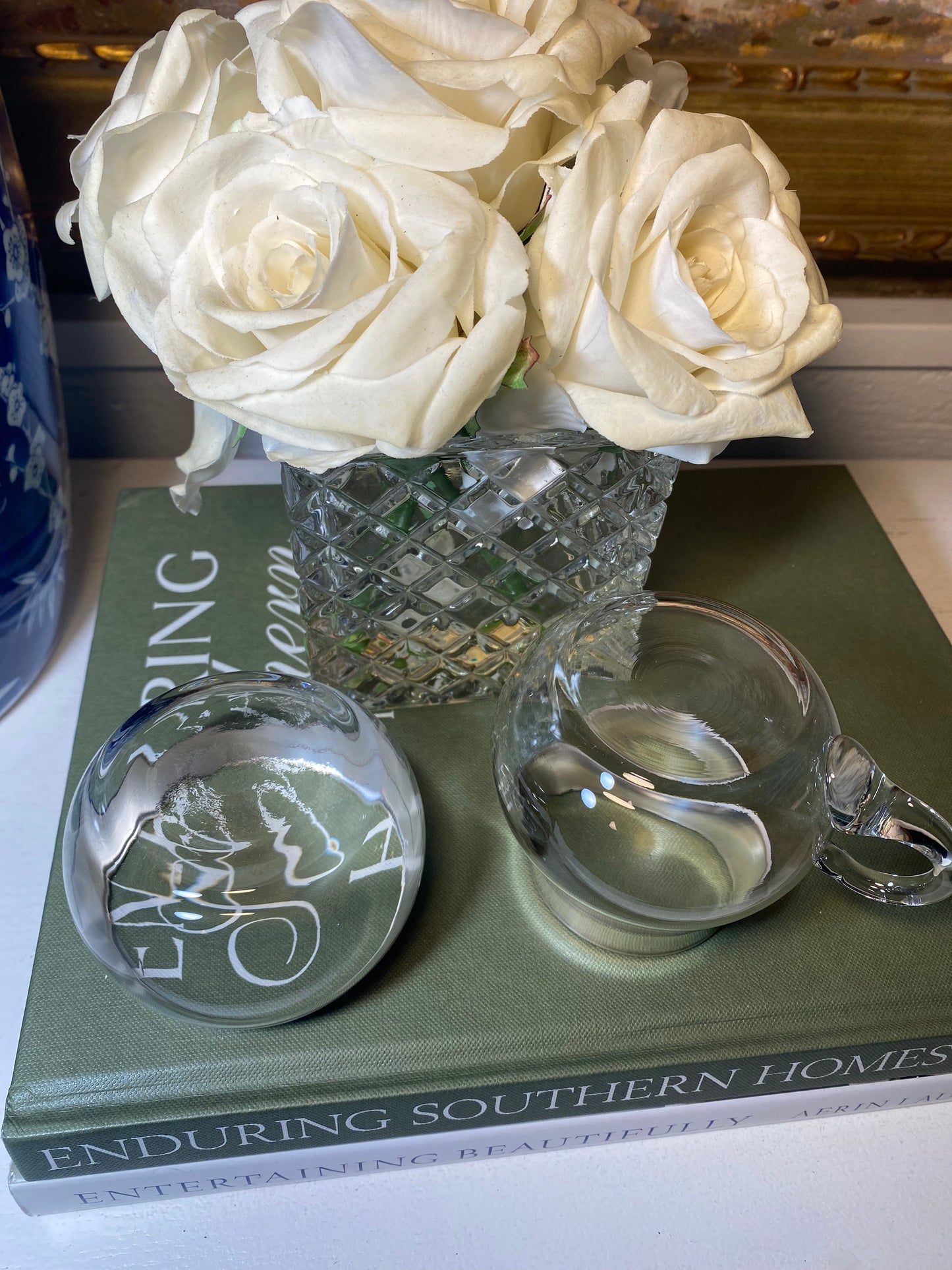 Timeless Elegance: Vintage Glass Sugar and Creamer Set with Sleek Metal Rim - Elevate Your Tea Time Experience!